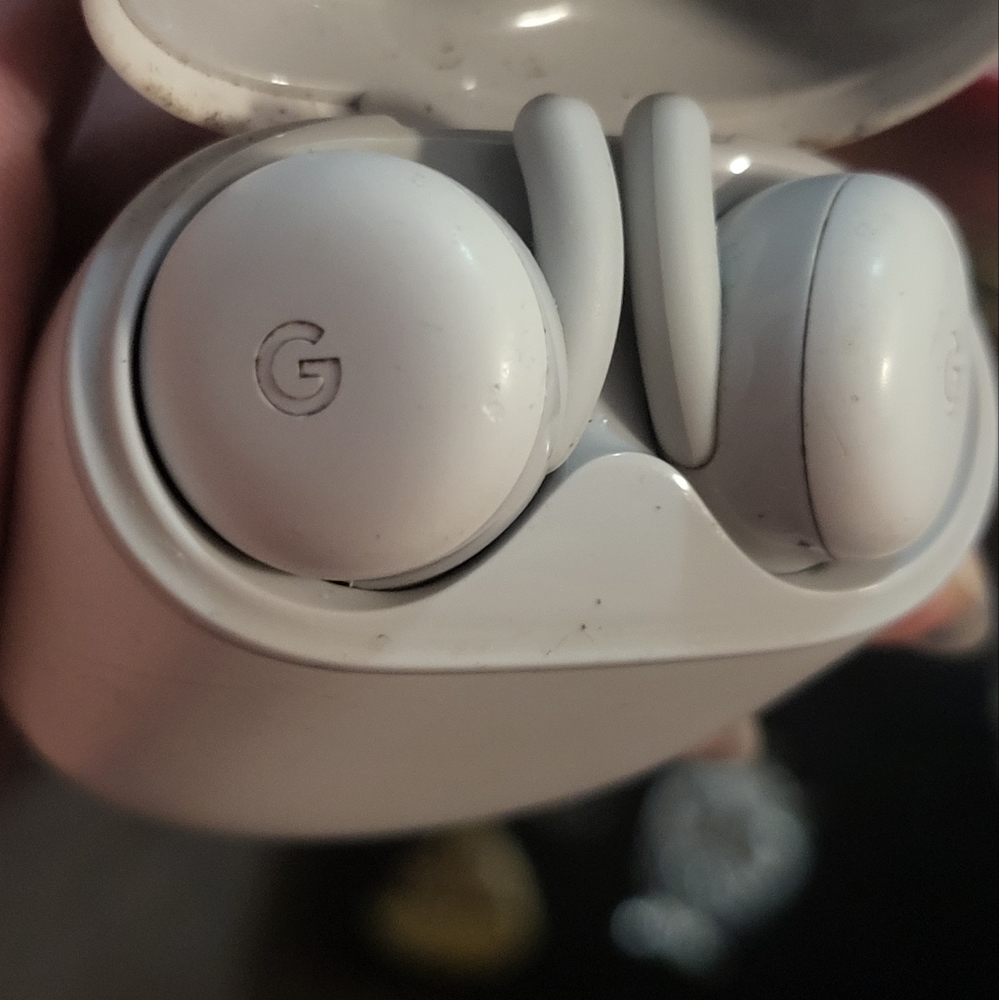 Google pixel headphones